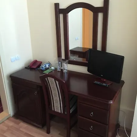 Nocleg ze śniadaniem Karavan 3*