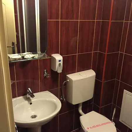 Karavan Bed & Breakfast Raška